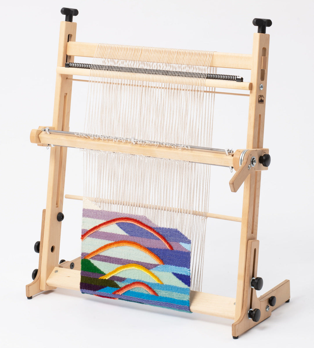 This Portable Loom Lets You Weave on The Go - Make