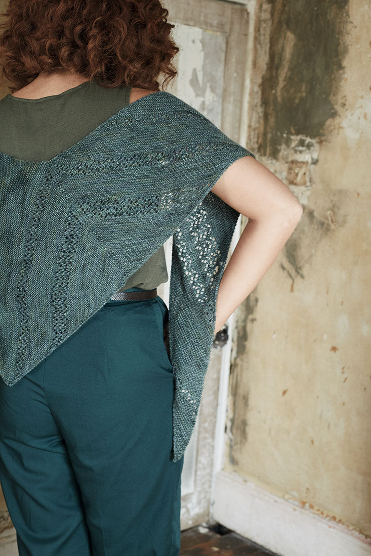Load image into Gallery viewer, Carr Shawl by Bristol Ivy
