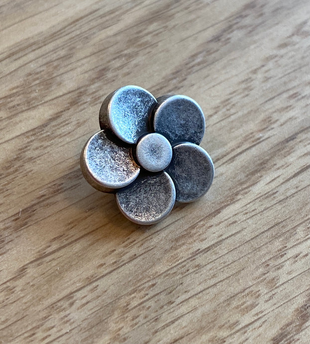 Silver Metallic (ABS) Flower Button by Textile Garden