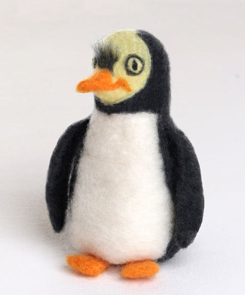Ashford Needle Felting Kit - Pete or Pam the Penguin