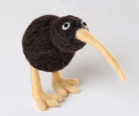 Ashford Needle Felting Kit - Kelvin the Kiwi