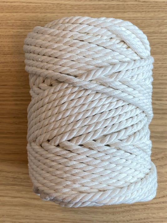 Macramé Yarn by Casasol